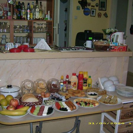 Hotel Pasians Pomorie Exterior photo