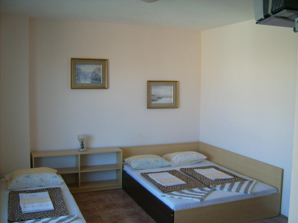 Hotel Pasians Pomorie Room photo