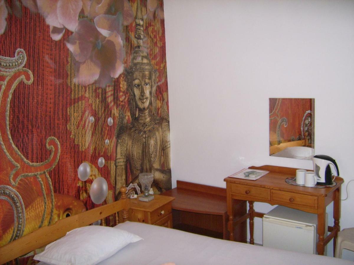 Hotel Pasians Pomorie Exterior photo